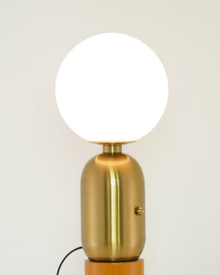 Kade Table Lamp Yeswarmlighting