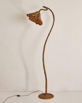 Artistic Lotus Leaf Floor Lamp Yeswarmlighting