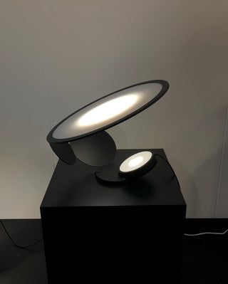 Cut Table Lamp Yeswarmlighting