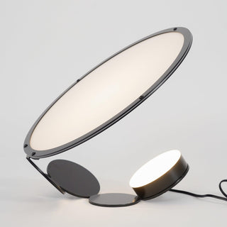 Cut Table Lamp Yeswarmlighting