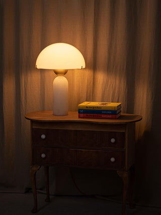 Peono Alabaster Table Lamp Yeswarmlighting