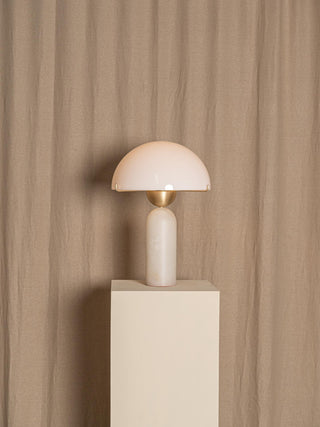 Peono Alabaster Table Lamp Yeswarmlighting