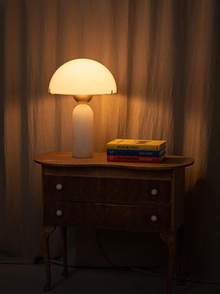 Peono Alabaster Table Lamp Yeswarmlighting